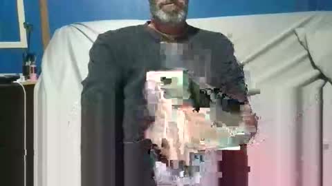 big9inchsnake online show from May 12, 2026, 9:28 am