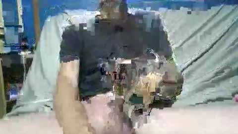 big9inchsnake online show from May 17, 2026, 6:22 am