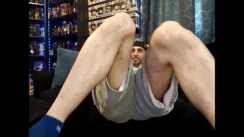 Snapshot of big_and_tasty_69 chatting on May 25, 2026, 4:57 pm Big Tasty online show from May 25, 2026, 4:57 pm