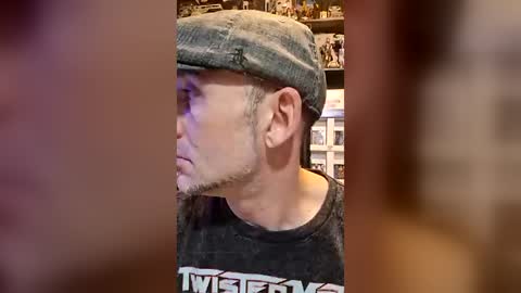 Snapshot of big_and_tasty_69 chatting on July 26, 2026, 2:24 pm Big Tasty online show from July 26, 2026, 2:24 pm