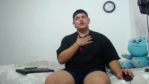Snapshot of big_boyhot_ chatting on July 18, 2026, 5:44 am big_boyhot_ online show from July 18, 2026, 5:44 am