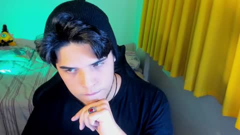 Logan Sprouse online show from March 25, 2026, 11:44 pm