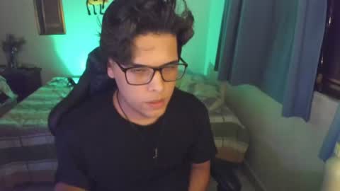 Snapshot of big_cockjughead chatting on June 21, 2026, 11:18 pm Logan Sprouse online show from June 21, 2026, 11:18 pm