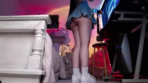 Lava online show from February 26, 2026, 9:25 pm