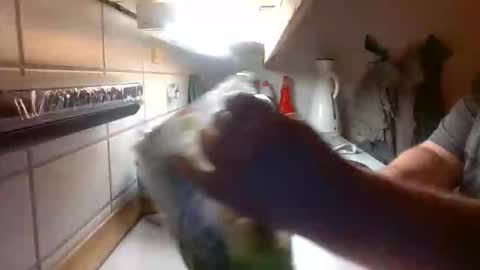 big_lower_ online show from November 20, 2025, 6:51 pm