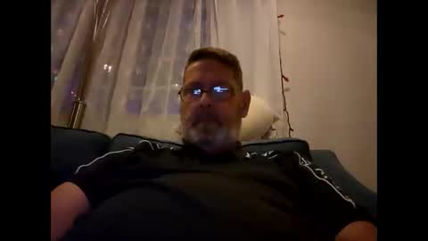 bigal9816192 online show from February 28, 2025, 5:04 am