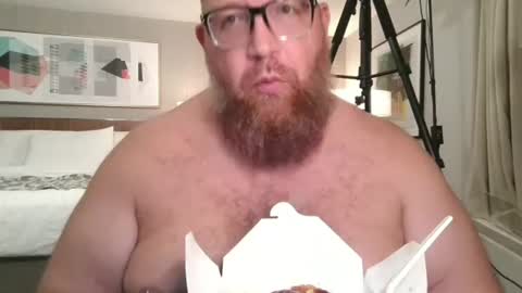 BigBear4Cuddles online show from July 4, 2026, 3:35 am