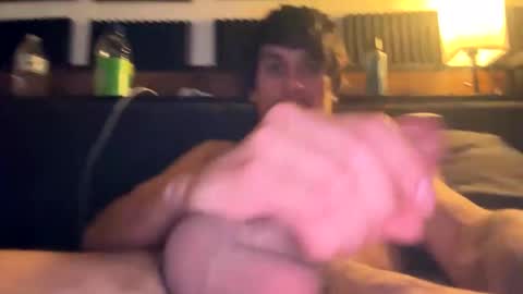 bigben281330 online show from December 19, 2025, 5:20 pm