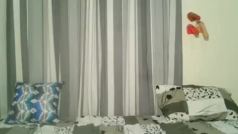 Vee online show from March 1, 2026, 12:45 am