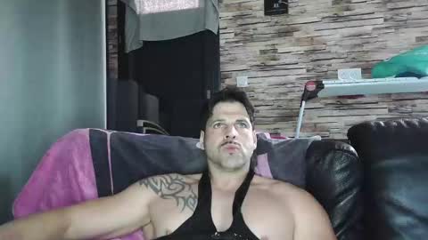 Bigboyband online show from January 11, 2026, 3:06 pm