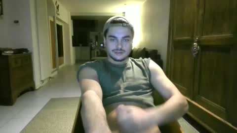 bigboybelgium4 online show from December 5, 2025, 12:52 am