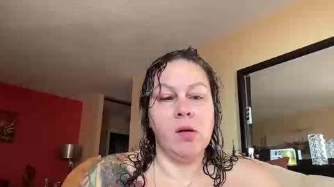 Snapshot of bigbreastsabrina chatting on May 29, 2026, 12:25 pm BIG BREAST SABRINA online show from May 29, 2026, 12:25 pm