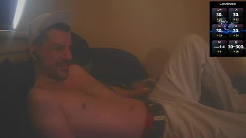 Jon - Im Straight online show from April 9, 2026, 12:21 pm