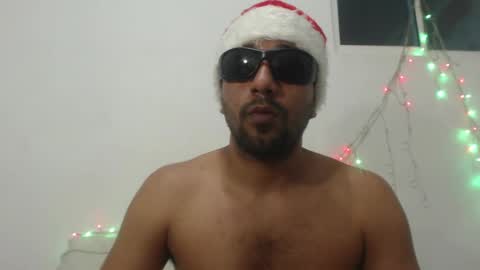 Snapshot of bigcock_hair chatting on December 14, 2024, 8:29 pm bigcock_hair online show from December 14, 2024, 8:29 pm