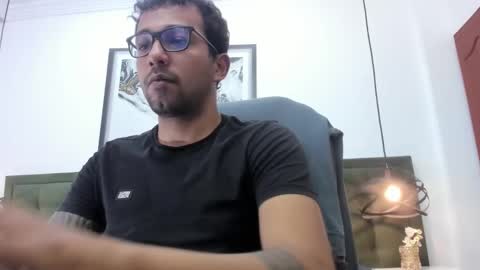 Snapshot of bigcock_hair chatting on February 24, 2026, 10:41 pm bigcock_hair online show from February 24, 2026, 10:41 pm