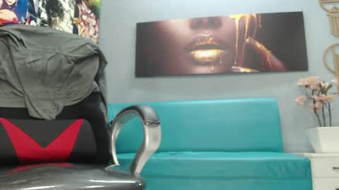 bigcock_hair online show from May 16, 2026, 12:29 am