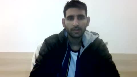 akash online show from September 14, 2025, 11:53 am