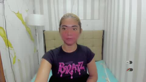 Snapshot of bigcockjade chatting on June 18, 2026, 1:04 pm bigcockjade online show from June 18, 2026, 1:04 pm