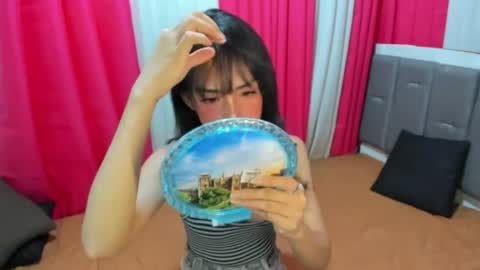 bigcockkiara online show from April 19, 2026, 5:45 pm