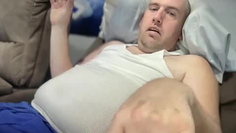 bigcocksuckingslut online show from January 26, 2025, 8:02 pm