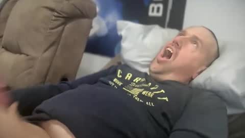 bigcocksuckingslut online show from February 1, 2025, 7:02 pm