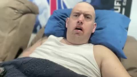 bigcocksuckingslut online show from February 9, 2026, 4:55 pm