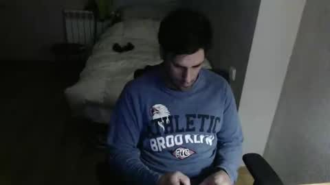 bigcok35spain online show from December 4, 2024, 7:01 pm