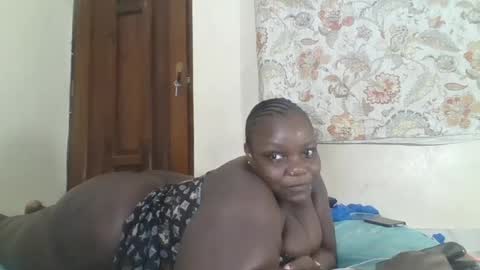 Snapshot of bigdarkass chatting on July 4, 2026, 3:40 pm VIOLET online show from July 4, 2026, 3:40 pm