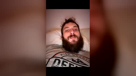 Snapshot of bigdick686268 chatting on December 22, 2025, 7:44 pm Pac Man Sex online show from December 22, 2025, 7:44 pm