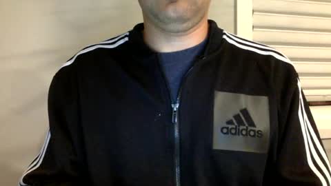 Snapshot of bigdickshowoff9877 chatting on June 12, 2026, 4:44 am Bigdickshowoff9877 online show from June 12, 2026, 4:44 am