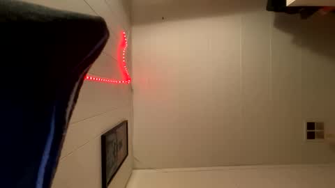Snapshot of bigdickywn chatting on May 17, 2026, 1:40 pm bigdickywn online show from May 17, 2026, 1:40 pm