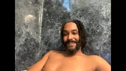 bigdinca online show from October 27, 2025, 3:38 pm