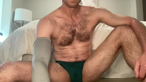 bigdog948442 online show from July 20, 2026, 11:40 pm