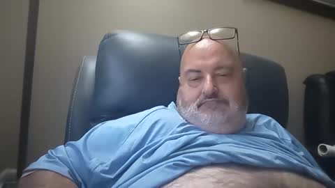 bigfuzzyteddybear online show from March 31, 2026, 7:36 pm