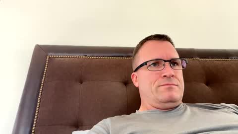 Snapshot of bigger22332233 chatting on December 1, 2024, 6:19 pm bigger22332233 online show from December 1, 2024, 6:19 pm