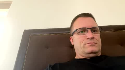 Snapshot of bigger22332233 chatting on December 3, 2024, 10:51 pm bigger22332233 online show from December 3, 2024, 10:51 pm