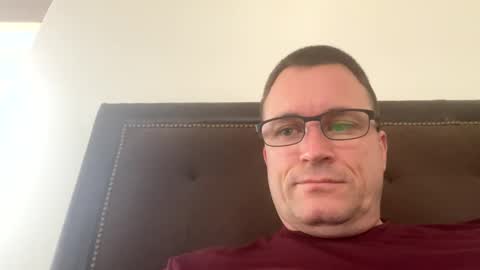 Snapshot of bigger22332233 chatting on December 4, 2024, 9:35 pm bigger22332233 online show from December 4, 2024, 9:35 pm