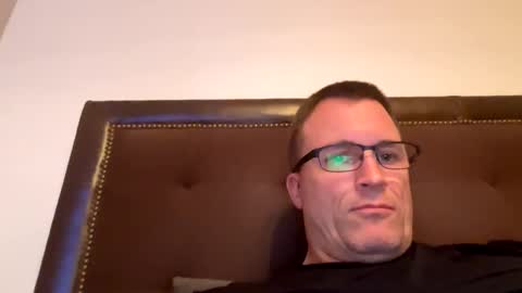 Snapshot of bigger22332233 chatting on December 10, 2024, 1:22 am bigger22332233 online show from December 10, 2024, 1:22 am