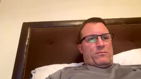 Snapshot of bigger22332233 chatting on December 14, 2024, 1:28 am bigger22332233 online show from December 14, 2024, 1:28 am