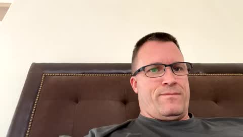 Snapshot of bigger22332233 chatting on February 6, 2025, 8:13 pm bigger22332233 online show from February 6, 2025, 8:13 pm