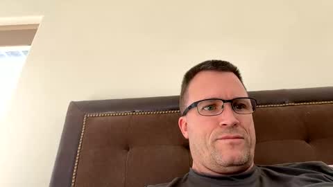 Snapshot of bigger22332233 chatting on February 12, 2025, 7:24 pm bigger22332233 online show from February 12, 2025, 7:24 pm