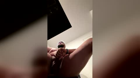 biggerthanasnicker online show from December 20, 2025, 7:32 pm