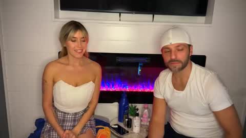 LILLI  MATT online show from December 9, 2024, 2:02 am