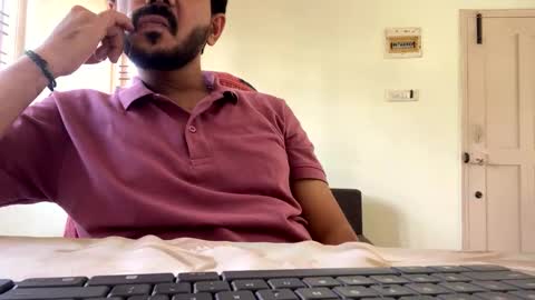 bighandsomesatisfy online show from January 12, 2025, 7:53 am