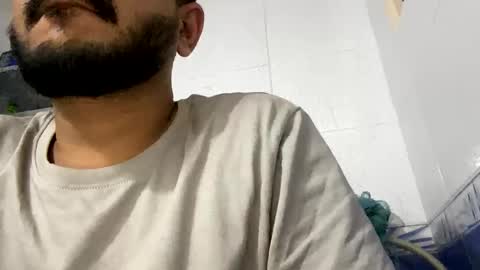 bighandsomesatisfy online show from March 8, 2025, 8:35 pm