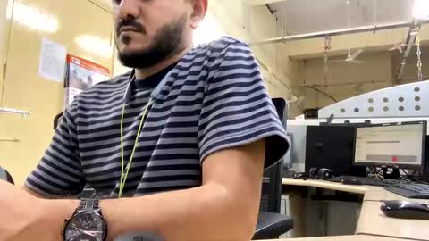 bighandsomesatisfy online show from April 4, 2026, 4:15 pm