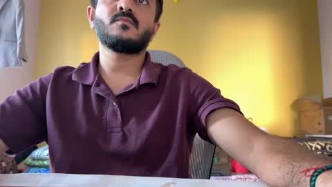 bighandsomesatisfy online show from April 17, 2026, 11:57 am