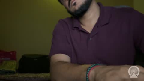 bighandsomesatisfy online show from May 25, 2026, 8:04 pm