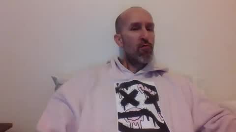 Snapshot of bighugemouthful chatting on December 26, 2024, 3:38 am Chaz online show from December 26, 2024, 3:38 am