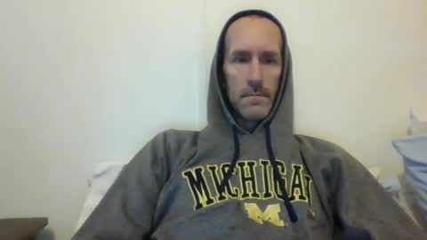 Snapshot of bighugemouthful chatting on March 6, 2025, 4:49 pm Chaz online show from March 6, 2025, 4:49 pm